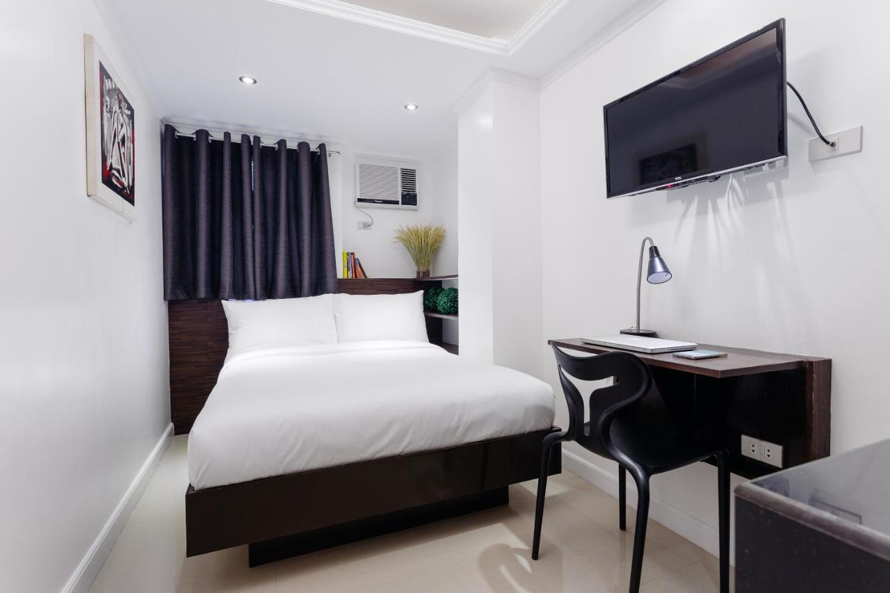 Nest Nano Suites Poblacion - Makati Makati City Kültér fotó